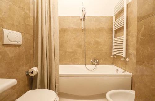 Tor di Quinto Apartamento | Olimpico & Parking - Apt Chic - AC Wifi Balcone