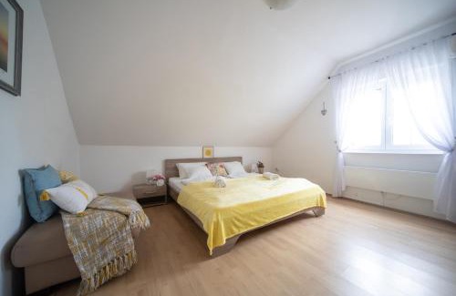 Balatonakarattya Casa | Oliva 8 fős Balatoni Nyaraló