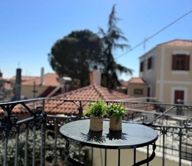 Old Town Apartamento | Olive House Old Town Xanthi 2 bedrooms Meno Homes 7