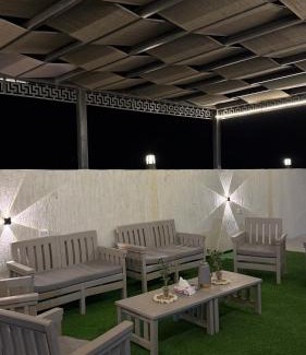 Karak Governorate Casa | Olive tree chalet and farm -مزرعه و شاليه شجره الزيتون
