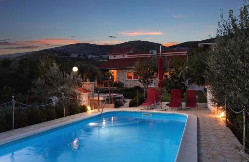 Plano Casa | Olive tree holiday home near Trogir and Split