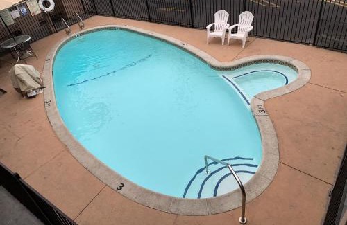 San Luis Obispo Hotel | Olive Tree Inn & Suites