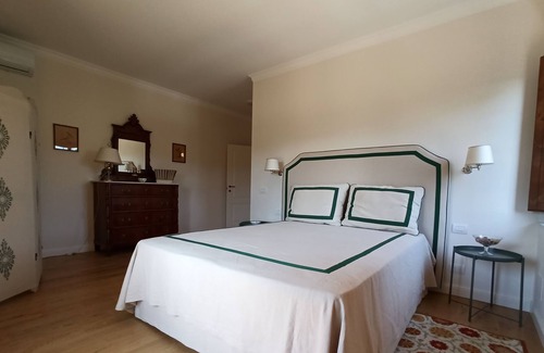 Riotorto Cama Y Desayuno | Apartamento en villa rural con parque de árboles seculares a 800 metros del mar.