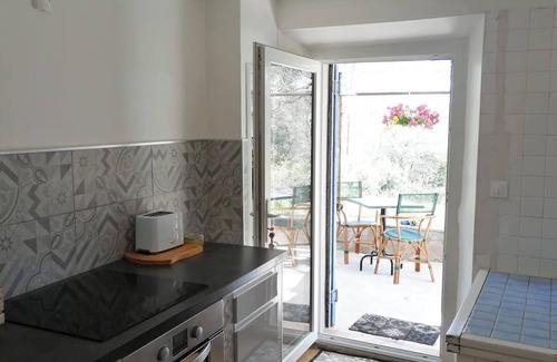 Draguignan Casa | Olive trees, cicadas and idleness