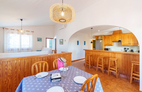 Cala'n Bosch Casa | Oliver | Villa con piscina y aire acondicionado!
