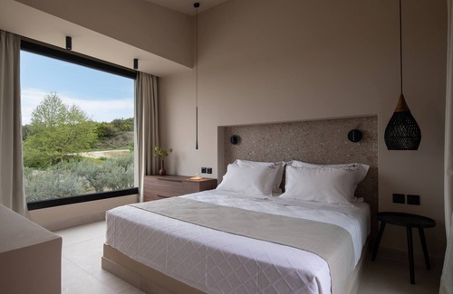 Sarti Casa | Olivera Suites Sarti