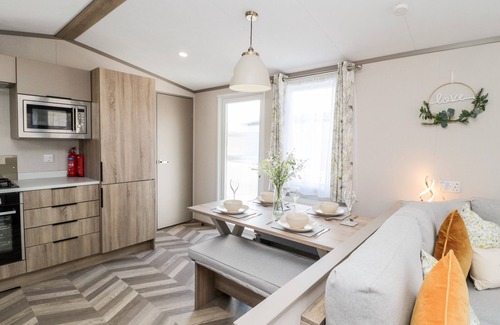 Morpeth Cabaña | Olives Place