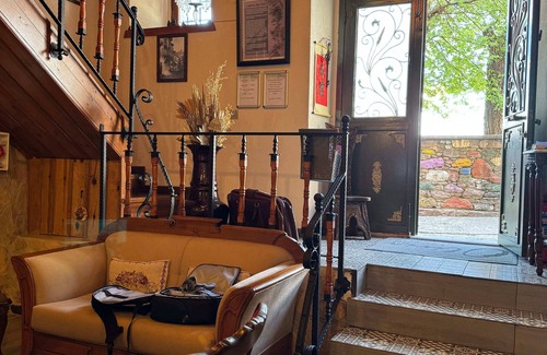 Ayvalik City Center Casa | Olivia 1845 Guest House