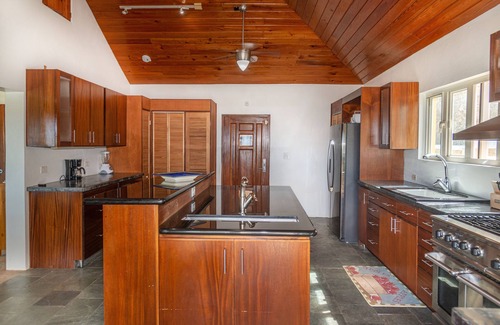 Cotton Valley Villa | OliVilla, the perfect Caribbean retreat