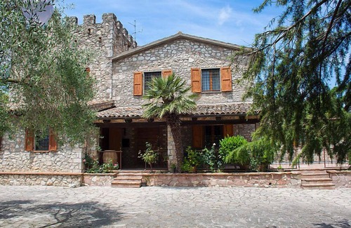 Massa Martana Casa | Olivo secolare by Interhome