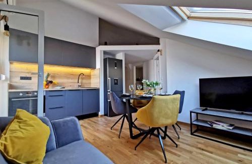 Omis Apartamento | Olmissum rooftop sea view