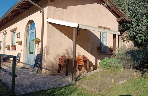 Montelaguardia Otro | Olmo, bright apartment in a farmhouse 10 minutes driving from Perugia downtown