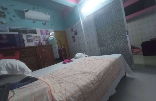 Khulna Division Cabina | OLY's Khulna Hideout: Your Bangladeshi Retreat