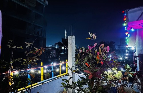 Khulna Division Cabina | OLY's Khulna Hideout: Your Bangladeshi Retreat