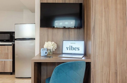 Gay Village Hotel | Hotel St André