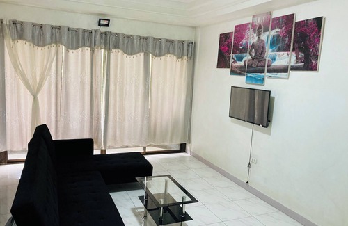 Catarman Cama Y Desayuno | Olympia Travellers Inn