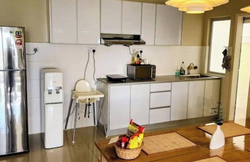 Kuala Lumpur Condominio | Olympus @ 3R&3B(8Pax) Axiata Arena Pavilion 2