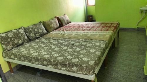 Tiruvannamalai Cabina | OM Karam Home stay