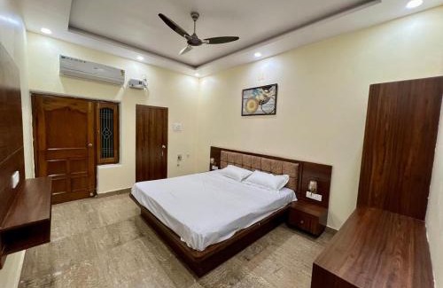 Varanasi Casa | Om Kashi Villa