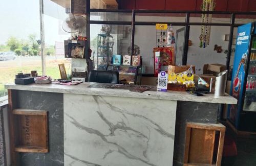 Khattalwada Hotel | Om Resort Hotel And Restaurant