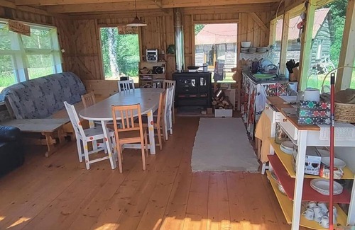 Viljandi County Apartamento | Oma tiigi ja saunaga suvemajake Soomaa serval