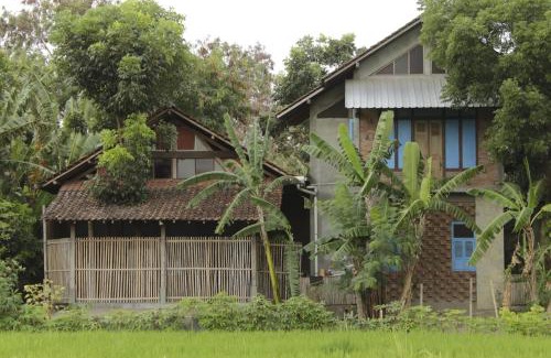 Kasihan Hotel | Omah Kebon Nitiprayan