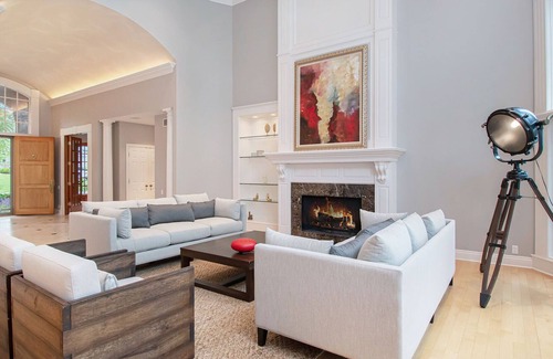 Papillion Casa | Omaha's Largest Vacation Rental. Last minute special Aug 25-31,2023. 599 night