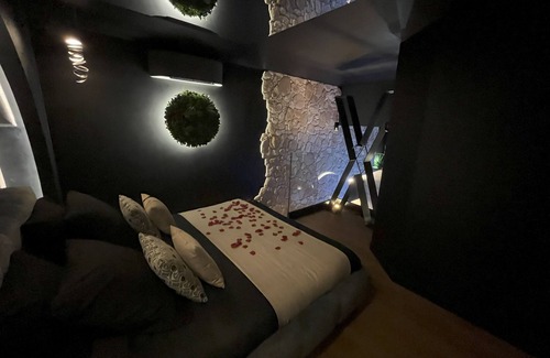 Hotel de Ville - Quinconces Hotel | OMIRA - Nuits d'exception & Spa