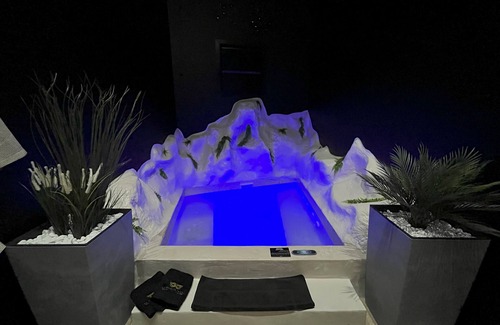 Hotel de Ville - Quinconces Hotel | OMIRA - Nuits d'exception & Spa