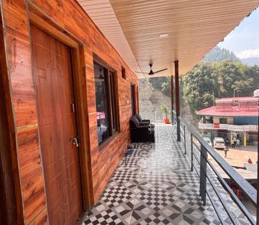 Kharsali Casa | Omji - Susharda Sewa Sansthan Jankichatti Near Yatra Starting Point, Yamunotri