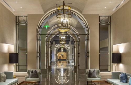 Downtown Louisville Hotel | Omni Louisville Hotel