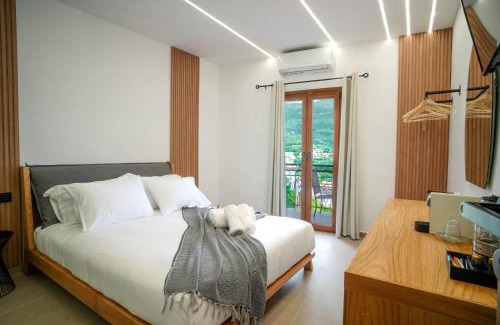 Parga Hotel | Omnia Deluxe Rooms