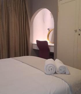 Greater Johannesburg Metropolitan Area Casa | Omphile Retreat