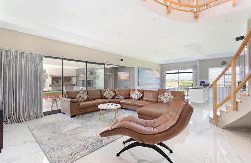 Sunset Beach Villa | On 8th Green Worthing Villa