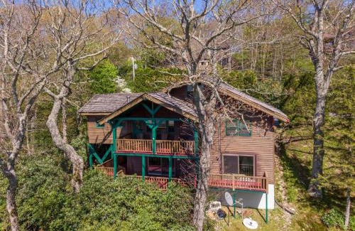 Blowing Rock Casa | On Any Sunday