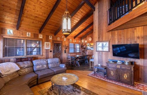 Blowing Rock Casa | On Any Sunday