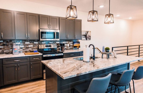 Mena Casa | On Cloud 9 - Mountain View’s near Mena Intermountain Airport KMEZ.