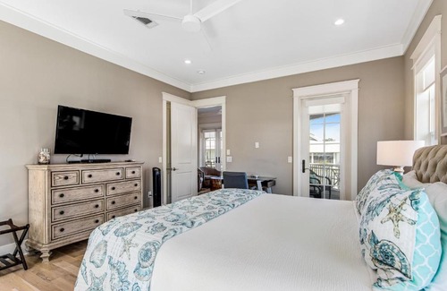 Lakeside at Blue Mountain Beach Casa | On Cloud 9