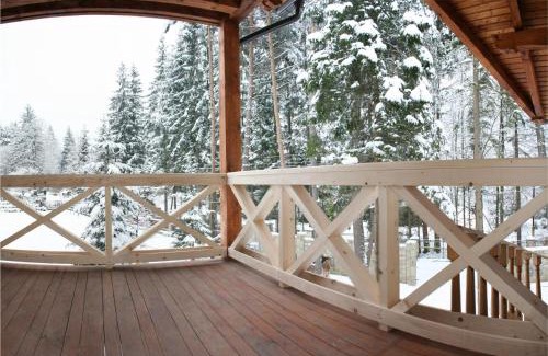 Yaremche Hotel | On Dovbush Path