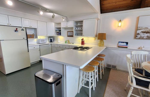 Good Hart Casa | On Lake Michigan near Good Hart and Harbor Springs!