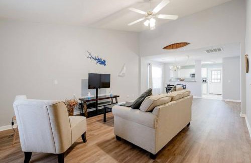 Chapin Casa | On Lake Time - Lake Murray