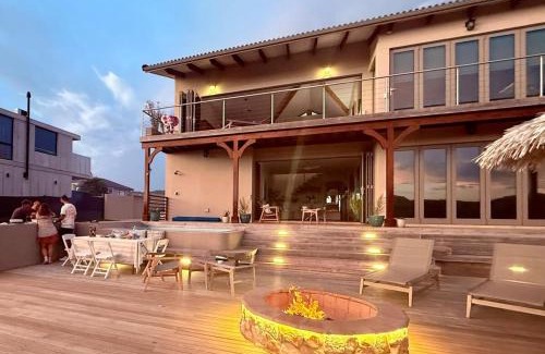 Myoli Beach Villa | On Myoli Beach Front