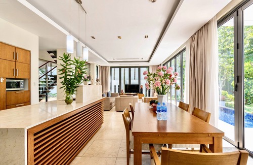 Ngu Hanh Son Villa | Ocean Villa de lujo de 3 dormitorios cerca de la playa