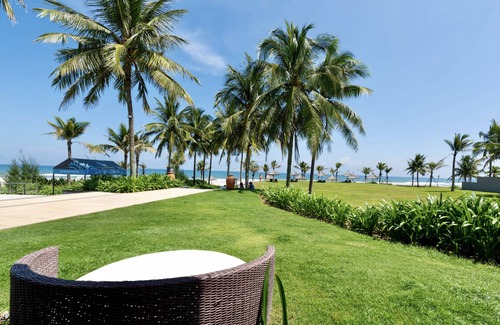 Ngu Hanh Son Villa | Ocean Villa de lujo de 3 dormitorios cerca de la playa