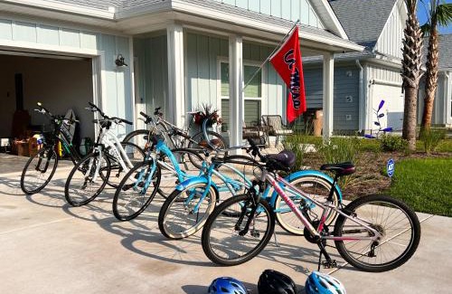 Port St. Joe Casa | On Seabatical in Windmark Resort! - Bikes, Walk to Beach, Pool, Beach Gear, Golf Cart Incl!