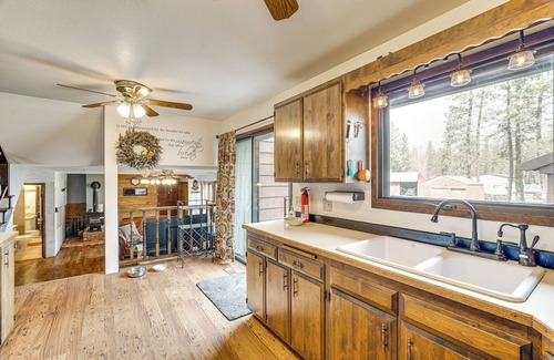 Spokane Casa | On-Site Access to Spokane River: Home w/Fire Pit!