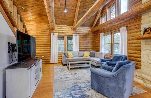 Yellow Springs Casa | On-Site Lake and Gazebo Cabin in Yellow Springs!