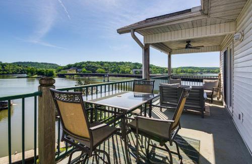 Camdenton Apartamento | On-Site Lake of the Ozarks Access Camdenton Condo