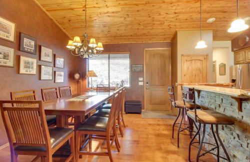 Show Low Casa | On-Site Trails and Deck Show Low Cabin!