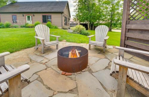 Hardwick Casa | On-Site VAST Hiking Trail Hardwick Farmhouse!